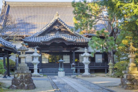 Peaceful Neighborhood Temple Walk in Sendai&#039;s Kitayama Area 