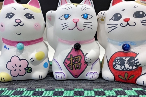 Lucky Cat Painting Experience with Natural Stone in Matsushima