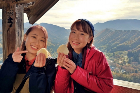 絶景を貸し切る山寺早朝ハイキング-山形ブランド米おにぎり食べ比べ付き-