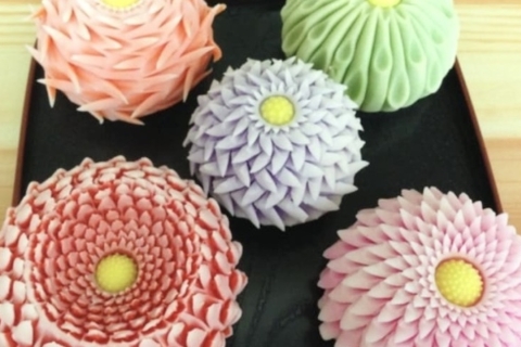 【6月】茶道具 青峰堂×玉浦屋「和菓子づくりとお抹茶教室〜細工鋏にチャレンジ！〜」